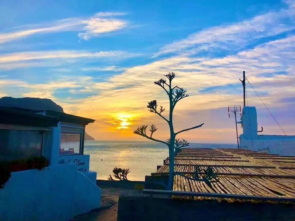 Apartamento ZARATUSTRA. Rodalquilar CENTRO. GRAN terra. WIFI
